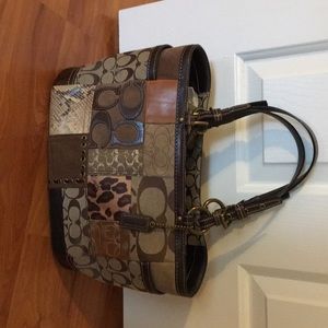 Coach medium tote